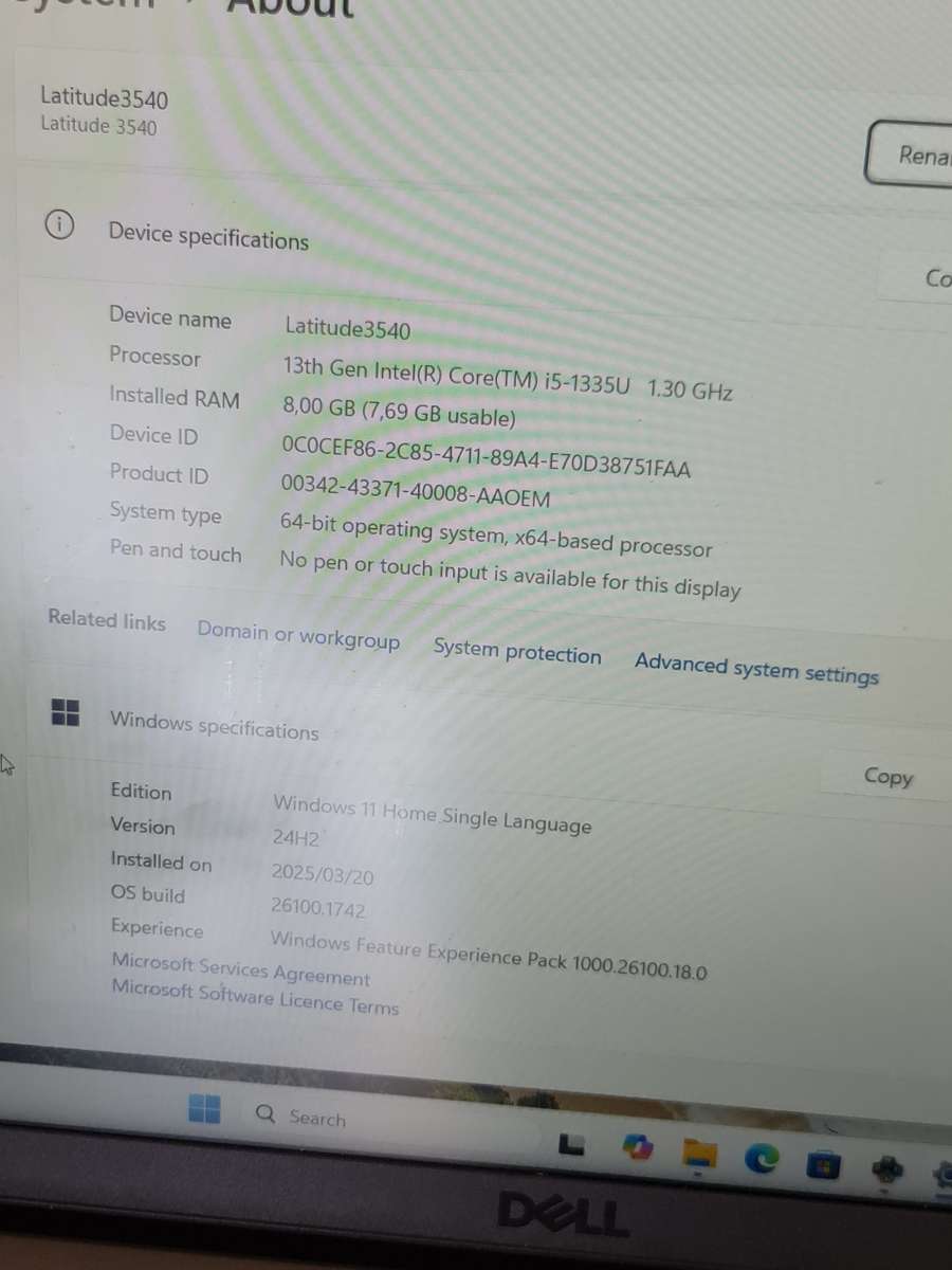 Dell Latitude 3540 Notebook PC  Core i5-1335U / 15.6 FHD / 8GB RAM / 256GB SSD / Win 11 Pro / Grey