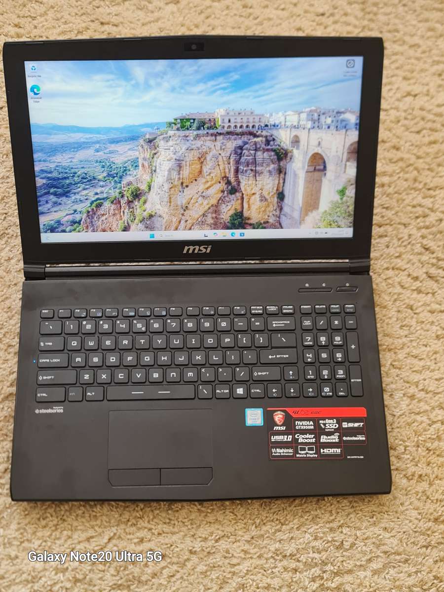 Msi Core i7 6th Gen Gaming laptop 1tb ssd 12gig ram