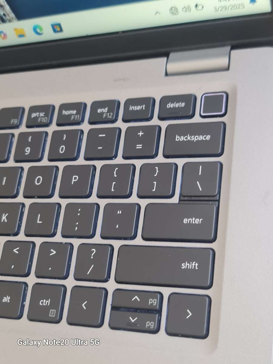 Dell Latitude 5430 | 12th Gen Core i5, 8GB Ram, 256GB SSD, FHD