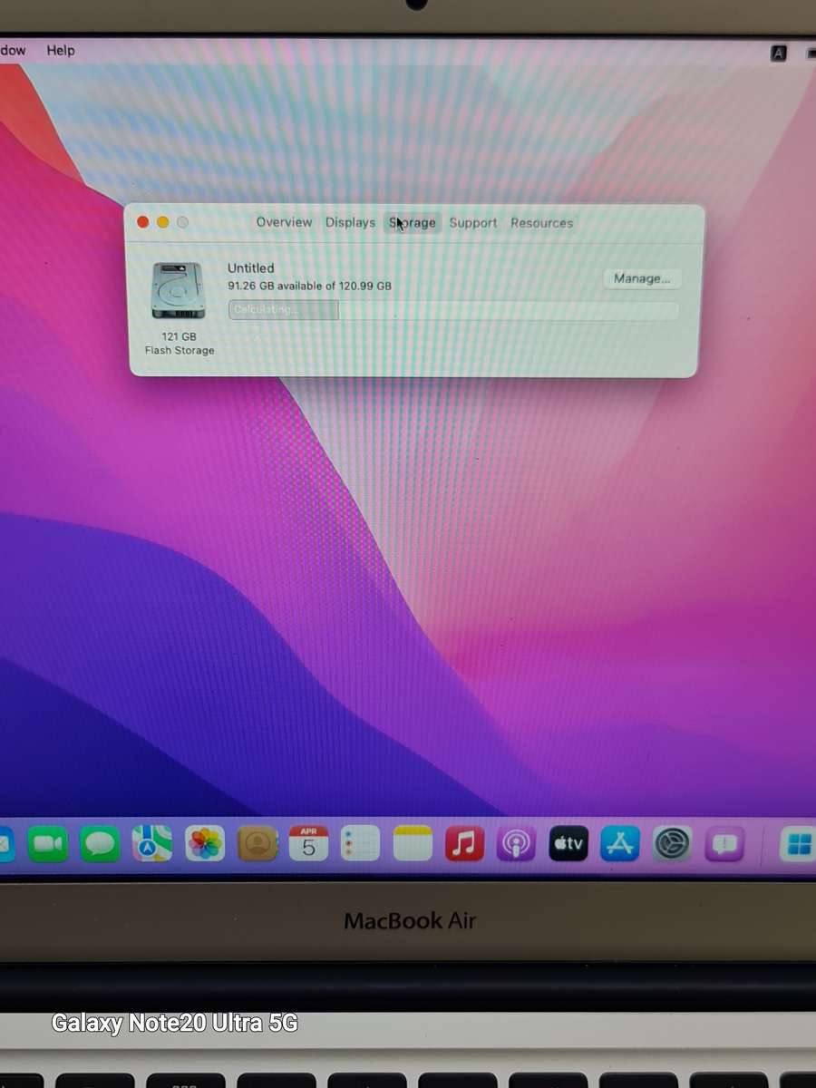 MacBook Air Core i5(13-inch, Early 2015) - 13.3" 128gig nvme 4gig ram Os Monterey