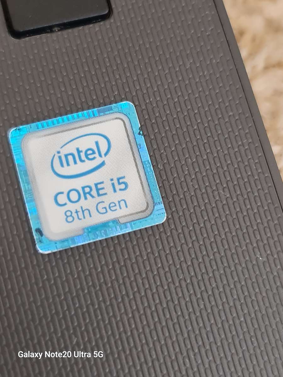 HP 250 G7 CORE I5 8TH GEN 250GIG SSD 8GIG RAM WINDOW'S 11 24H2