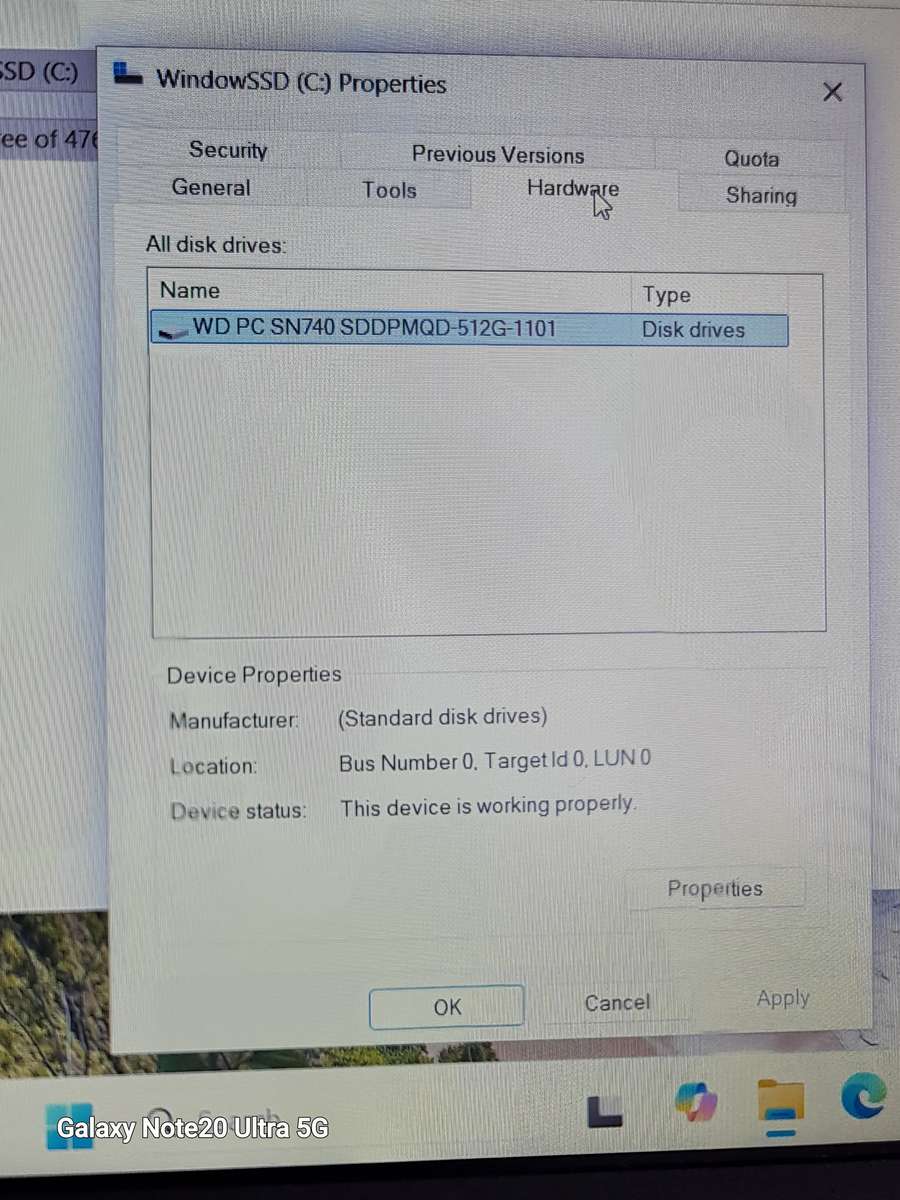LENOVO V15 G4 AMD RYZEN 5 RADEON GRAPHICS 512GIG NVME 8GIG RAM WINDOWS 11 24H2