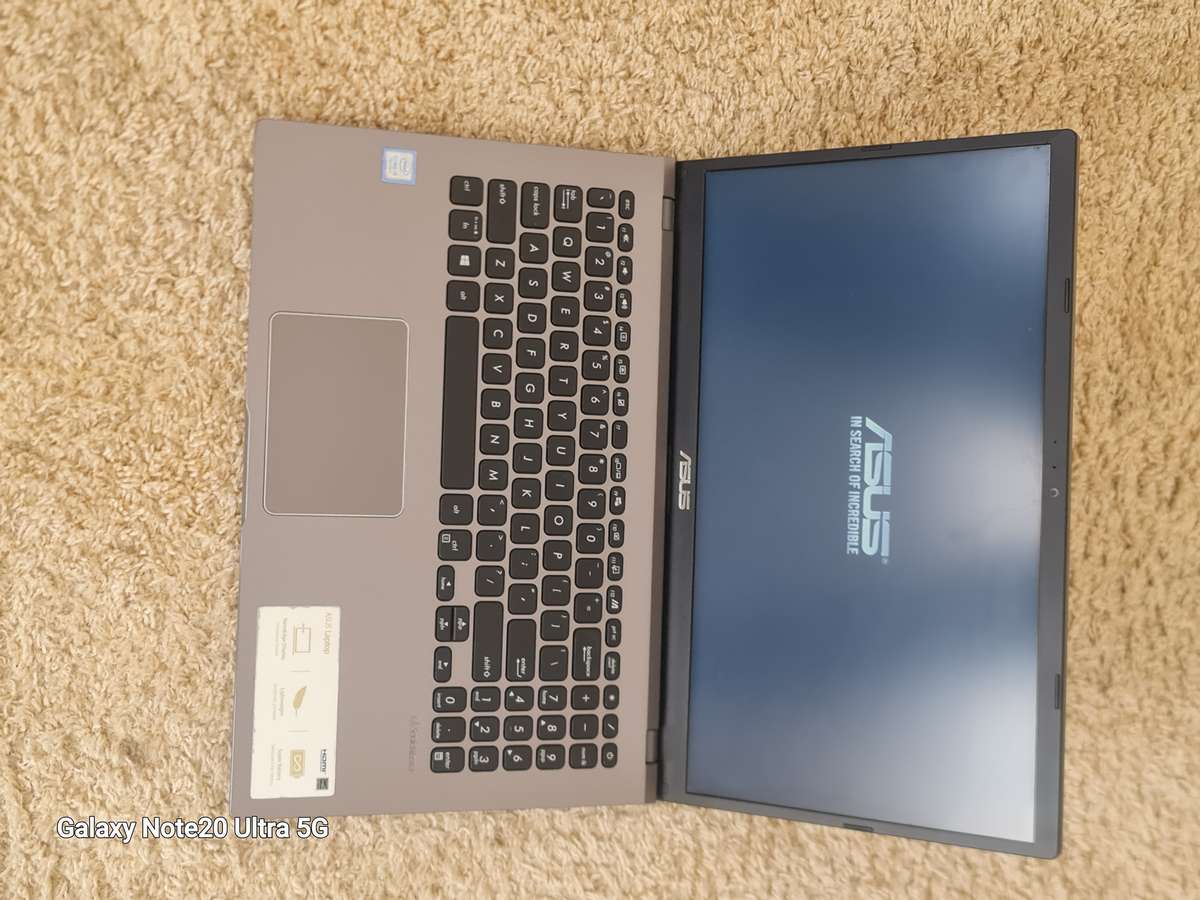 ASUS VIVOBOOK X509 CORE I3 7th GEN  240GIG SSD 8GIG RAM WINDOWS 11 24H2