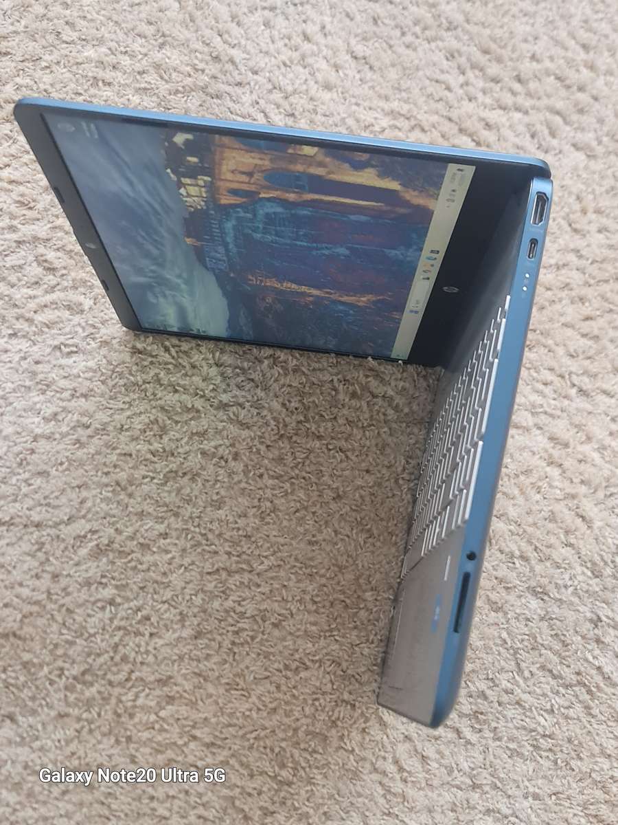 HP 15s | Intel Celeron 2.8Ghz, 8GB Ram, 512GB SSD, FHD