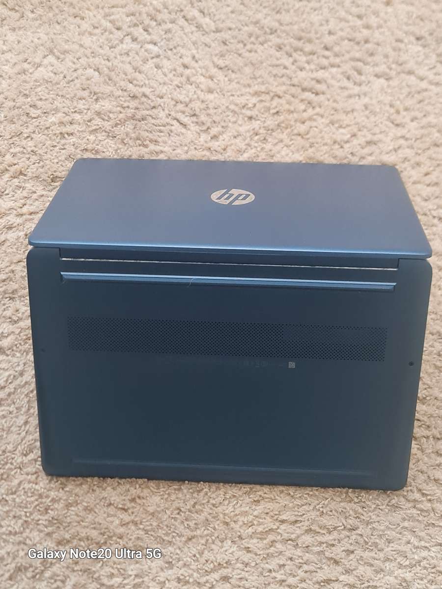 HP 15s | Intel Celeron 2.8Ghz, 8GB Ram, 512GB SSD, FHD