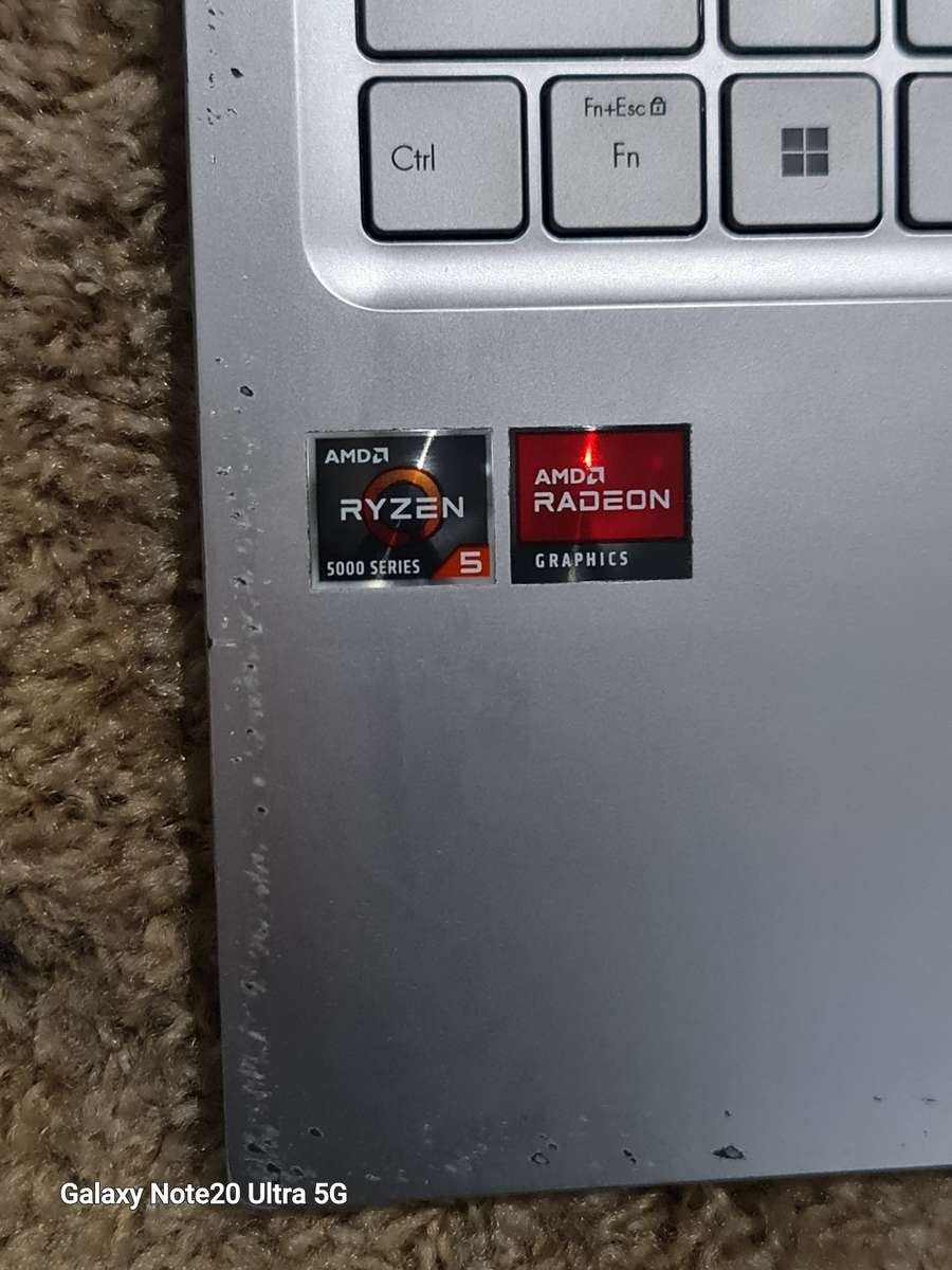 ASUS VIVOBOOK M1502 AMD RYZEN 5 RADEON GRAPHICS 512 NVME 8GIG RAM WINDOWS 11