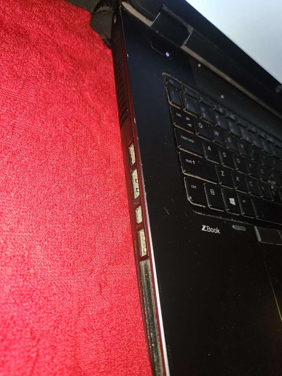 HP ZBOOK 17 CORE I7 4TH GEN 512GIG SSD 32GIG RAM WINDOWS 11 PRO