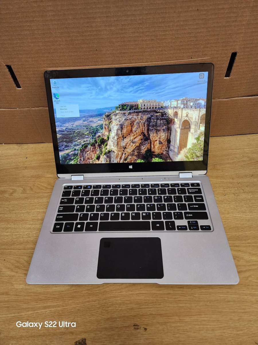 Mecer 2in1 14 inch 32gig eMMC storage 4gig ram MICROSOFT WINDOWS PRO