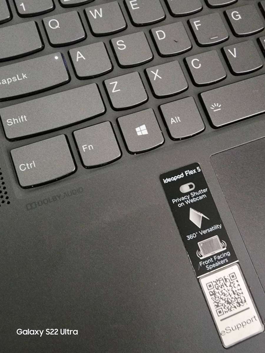 Lenovo flex 5 core i3 11th gen 512gig name 8gig ram windows 11pro