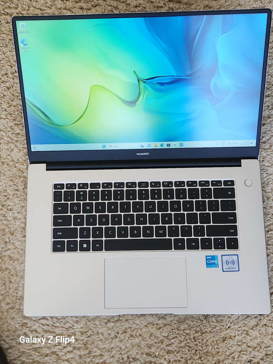 Huawei Matebook D15 | 11th Gen i3, 8GB Ram, 256GB SSD | Bargain Buy