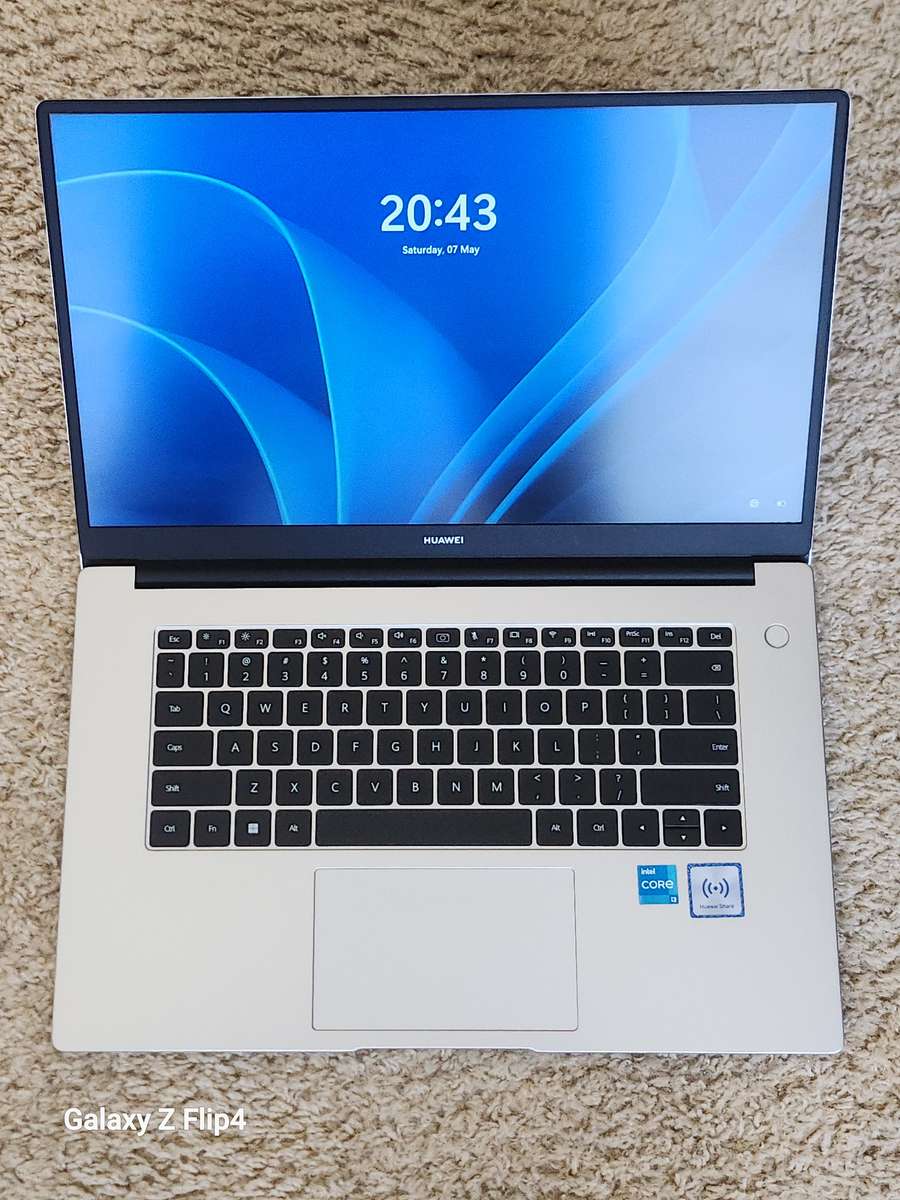 Huawei Matebook D15 | 11th Gen i3, 8GB Ram, 256GB SSD | Bargain Buy