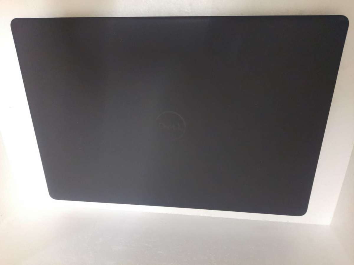 Dell Vostro 15 3000 Laptop. Intel Core i3 11Th Generation 250gig NVMe 8gig Ram