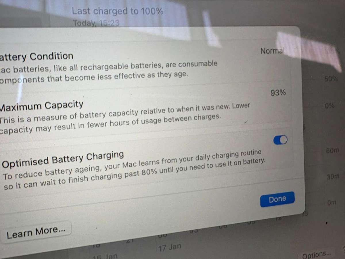 MacBook Air M1 2020 256nvme 8gig ram MacOs Sequoia