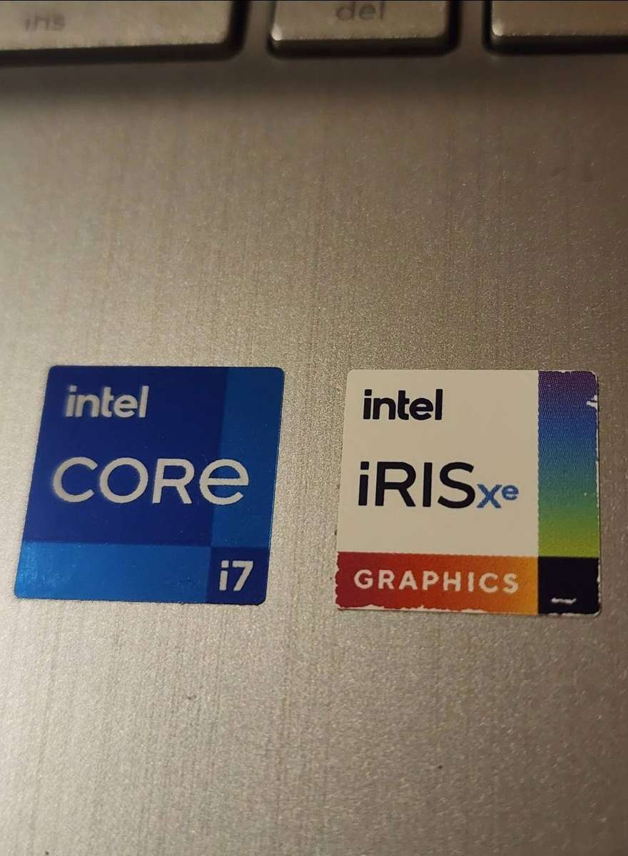 Hp15s CORE I7 11TH GEN 256NVME 8GIG RAM MICROSOFT WINDOWS 11 PRO 24H2