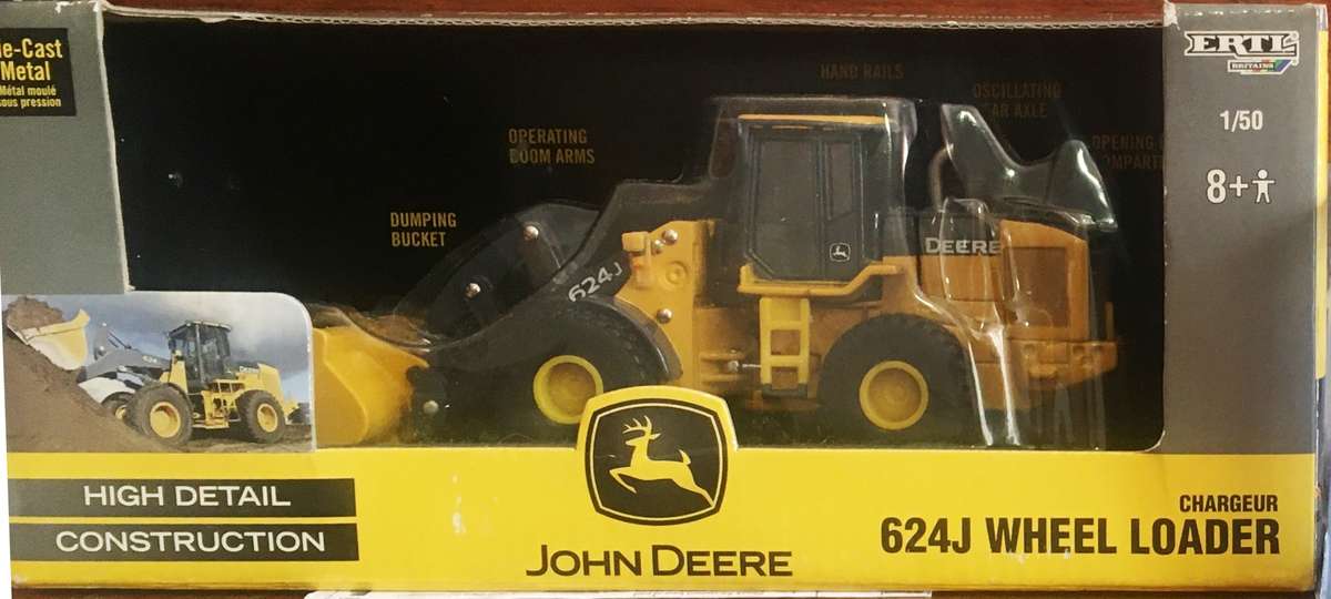 John Deere 624J Loader Ertl 1-50 Boxed