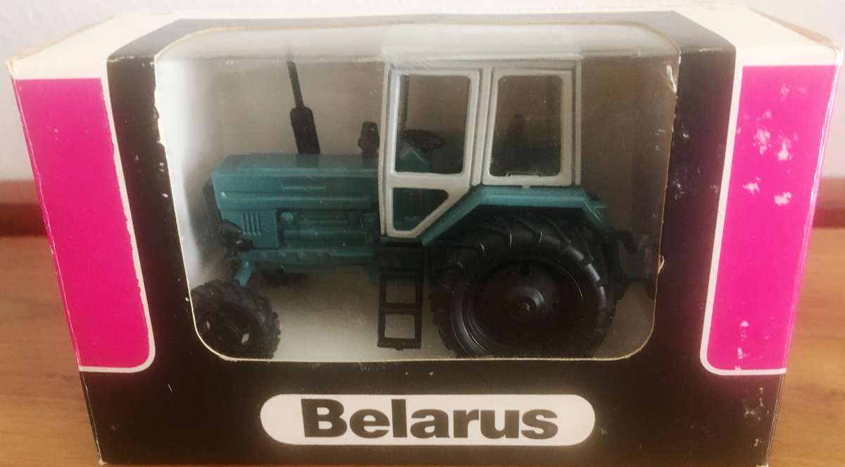 Tractor Balarus 1-43 (Russian model) Tpaktop Blue-White Boxed