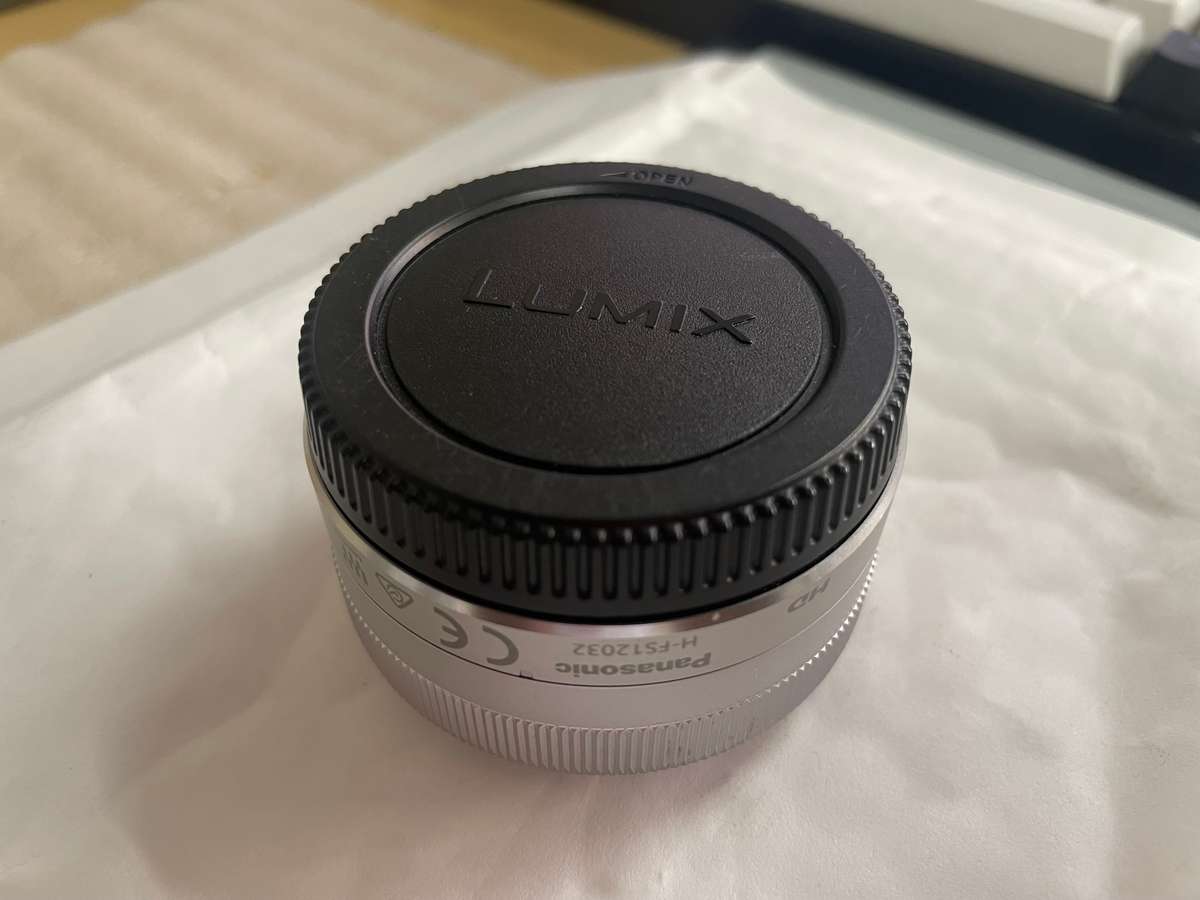 Panasonic LUMIX ® G Lens H-FS12032