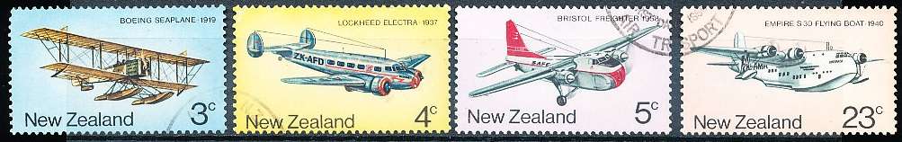 NEW ZEALAND   - 1974   Transport - Airplanes    SET  -    FINE USED