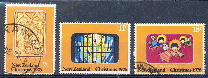 NEW ZEALAND   - 1976     Christmas   SET  -    FINE USED