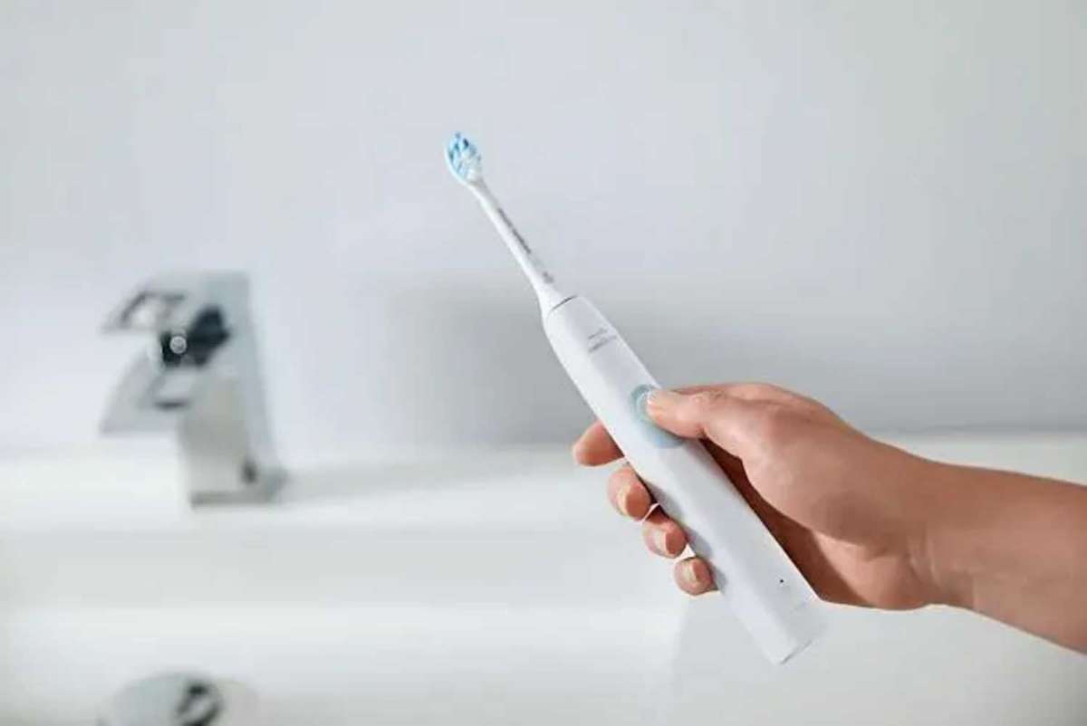 Philips Sonicare ProtectiveClean 4300 Electric Toothbrush