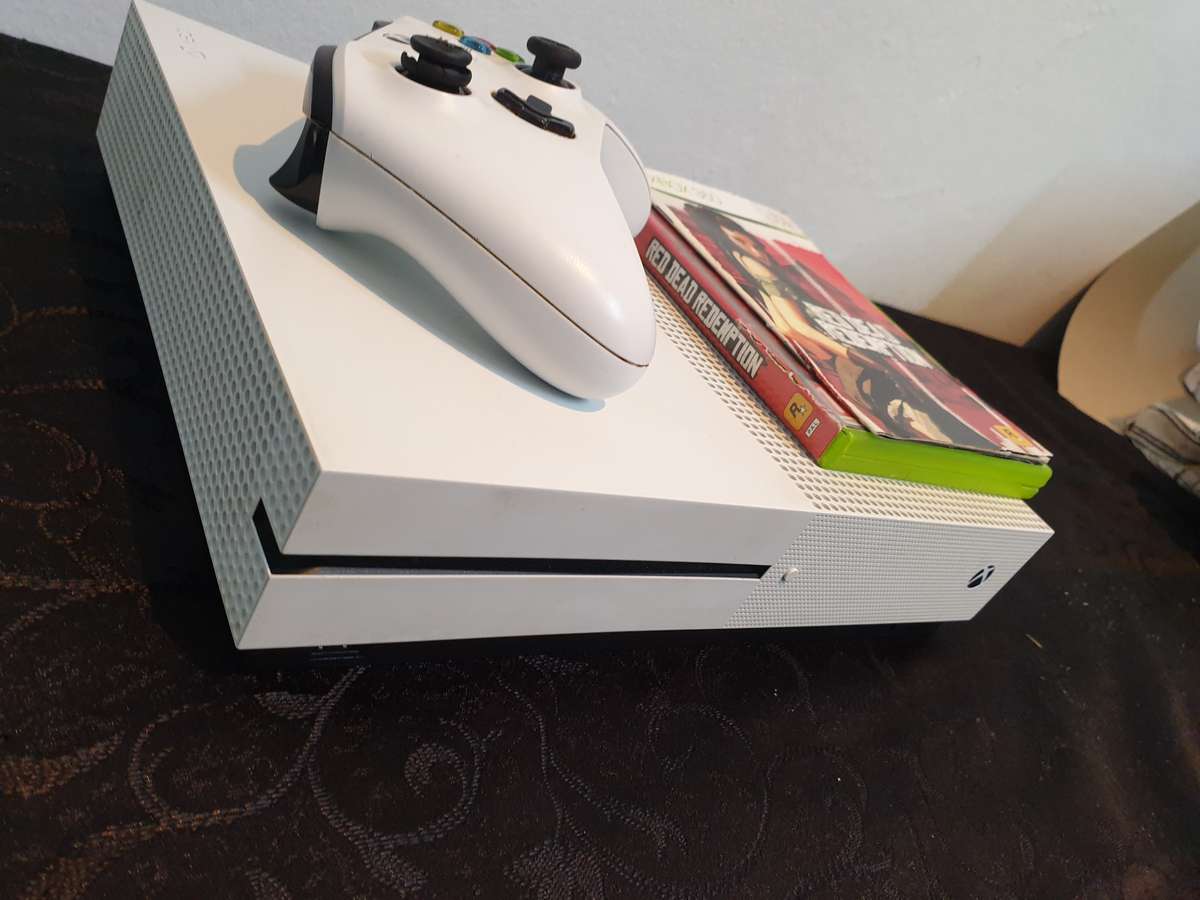 XBox One S 500GB BARGAIN