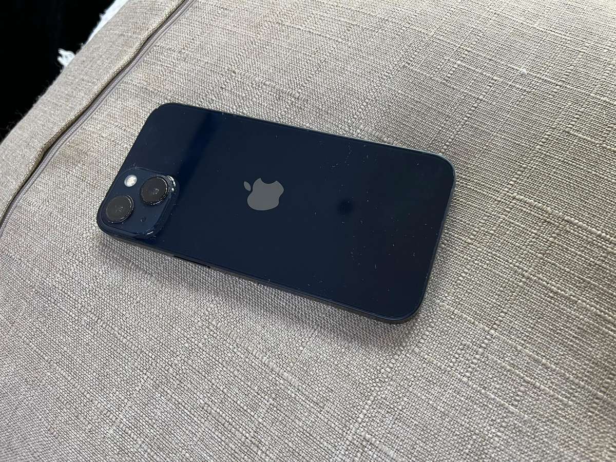 iPhone 13 Midnight Black