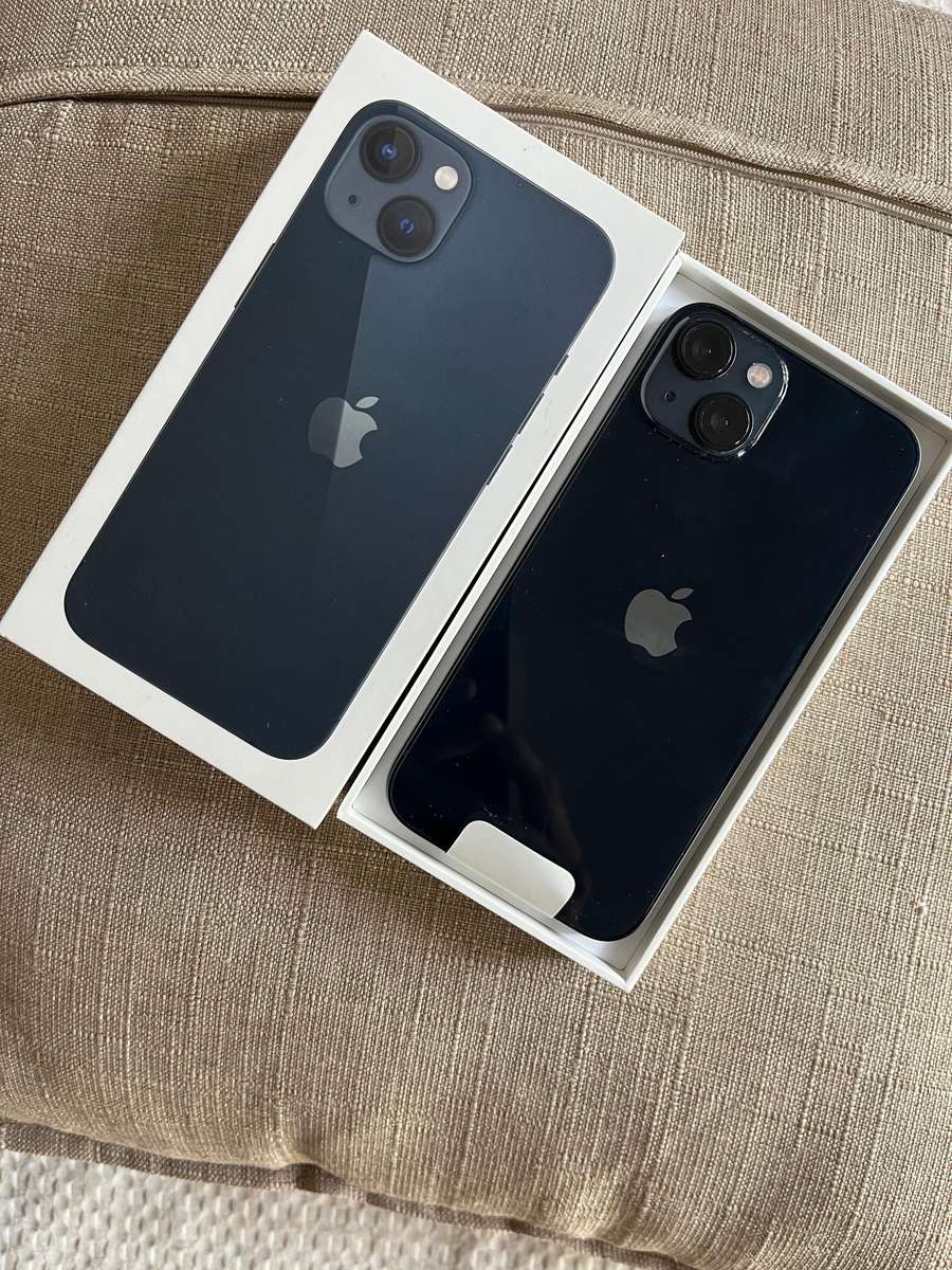 iPhone 13 Midnight Black