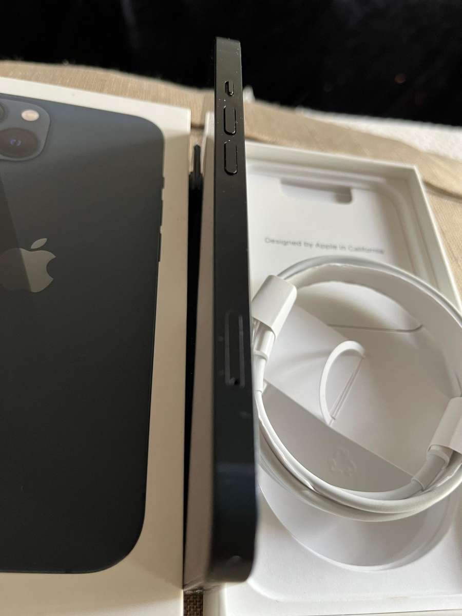 iPhone 13 Midnight Black