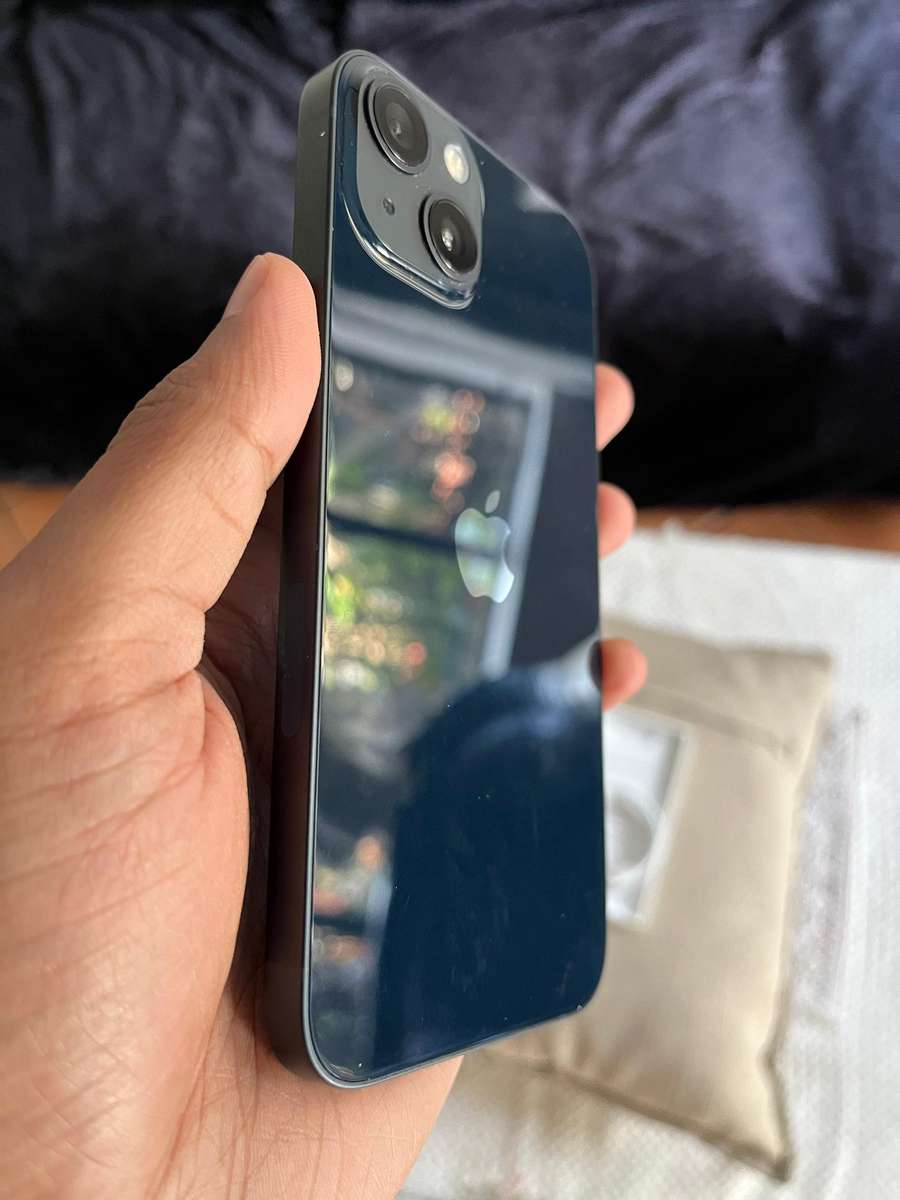 iPhone 13 Midnight Black