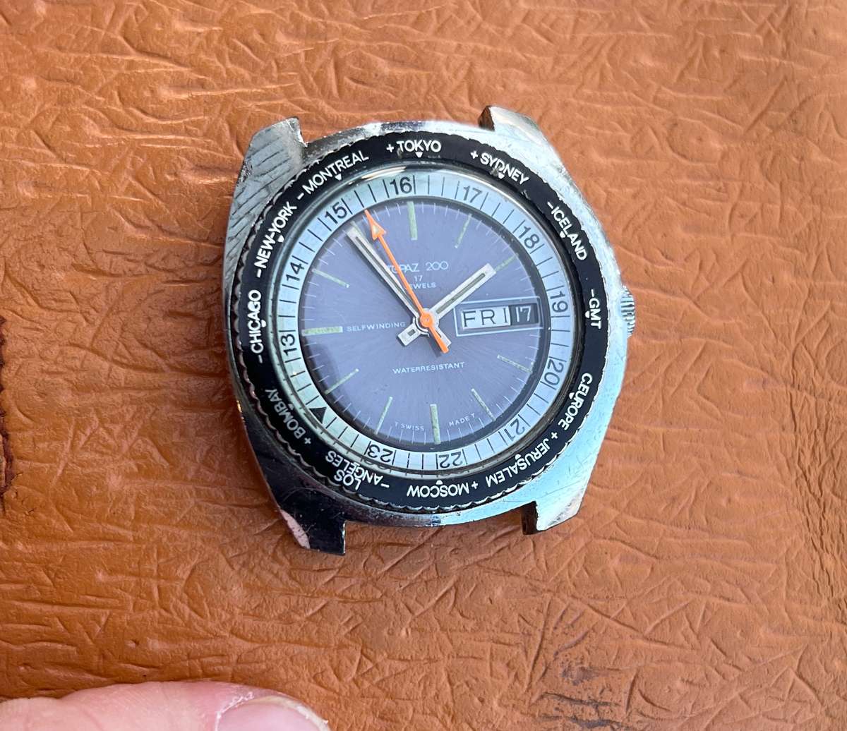 RARE Vintage Topaz / Sicura 200 Worldtimer automatic dive watch