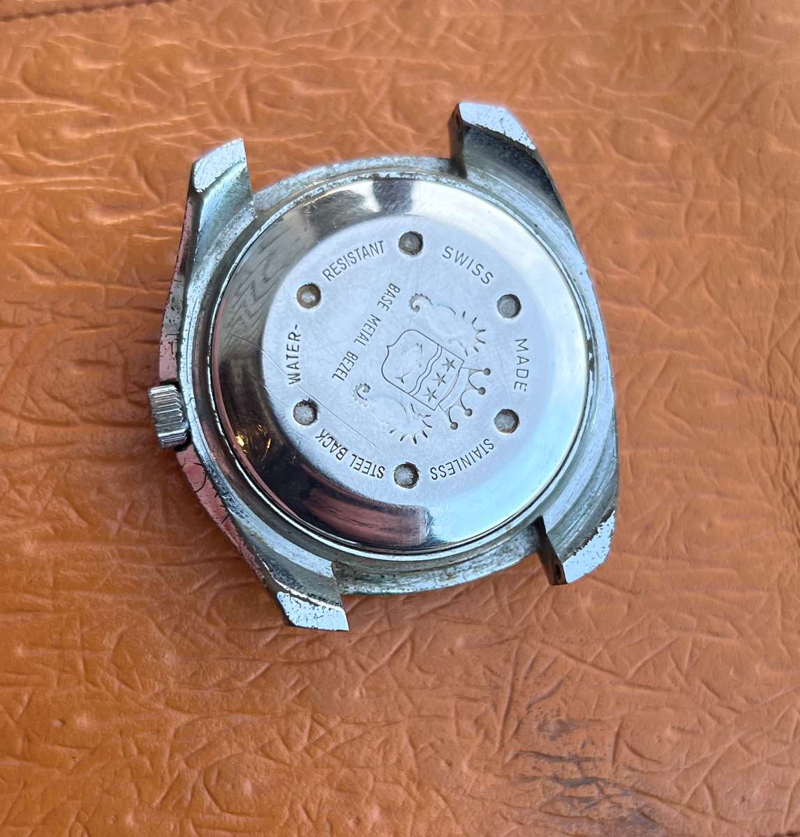 RARE Vintage Topaz / Sicura 200 Worldtimer automatic dive watch