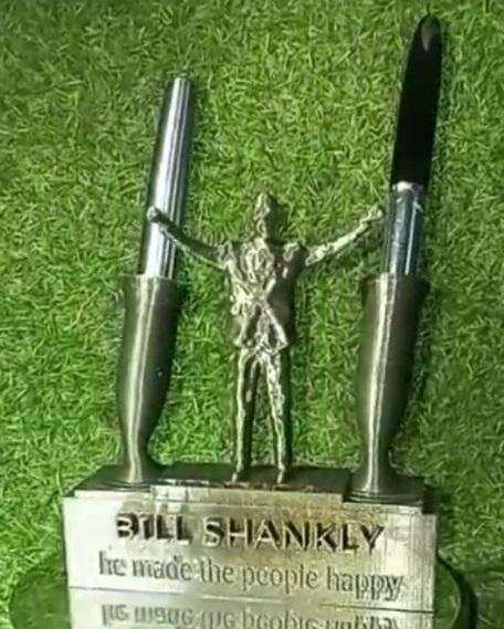 Liverpool FC   -  The Bill Shankly Desk Ornament
