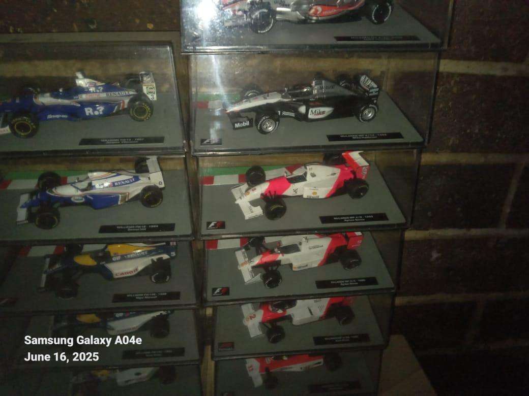 Panini Formula One F1 - The Car Collection 60 Models 1:43  Scale