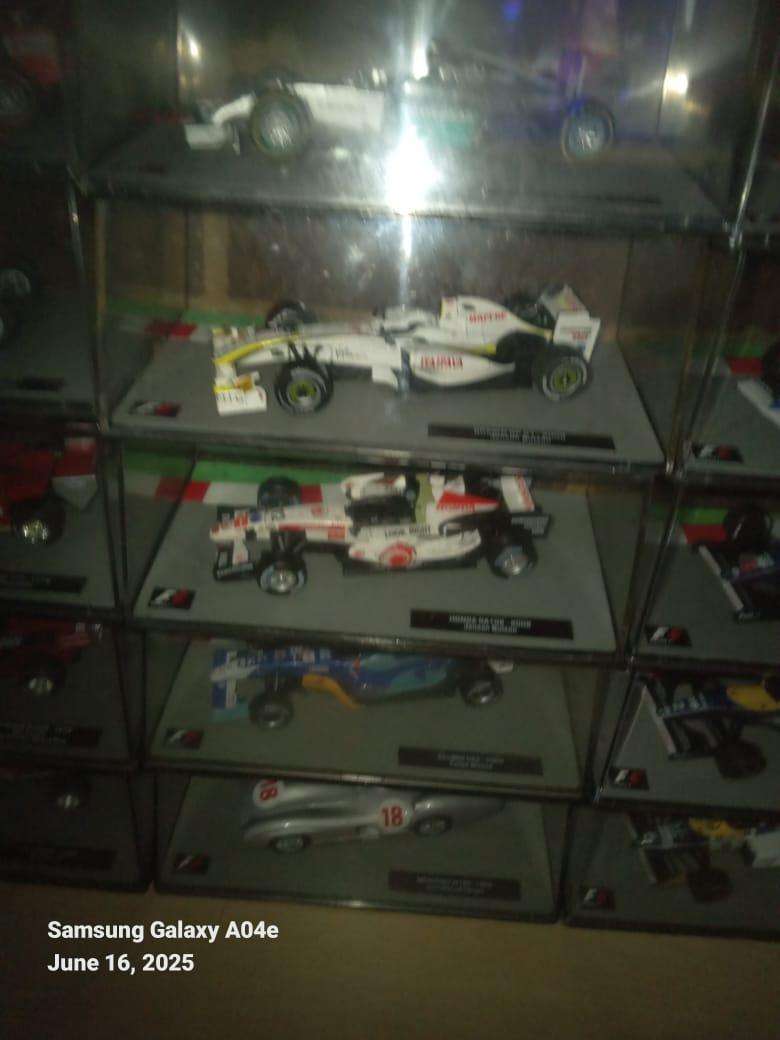 Panini Formula One F1 - The Car Collection 60 Models 1:43  Scale