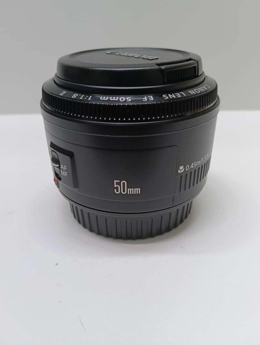 Canon EF 50mm f/1.8 II