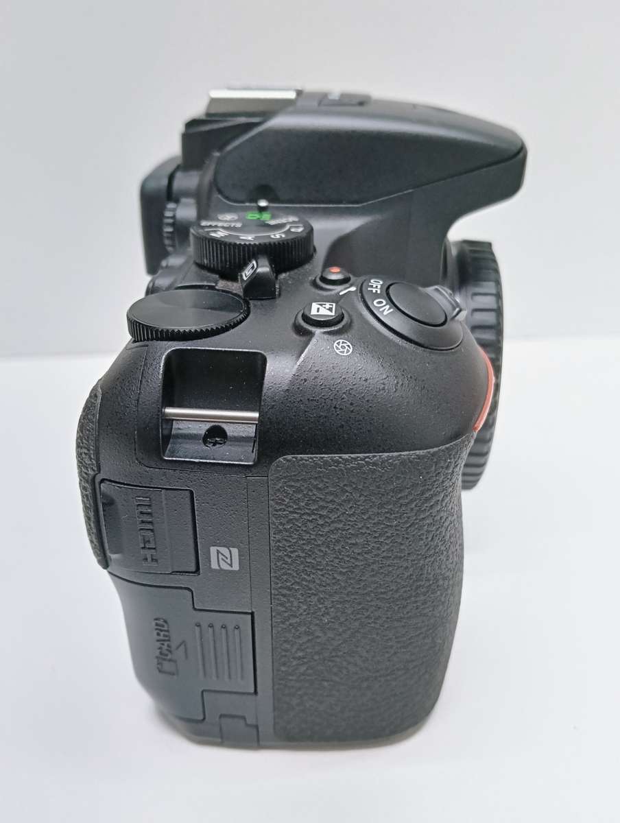 Nikon D5600 Dslr Camera Body only.