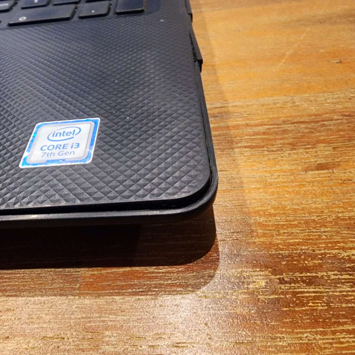 Dell Vostro 15 3581 Intel 7th Generation i3 laptop