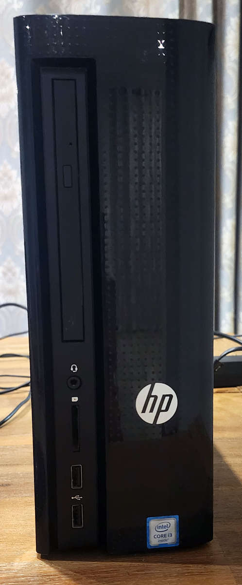 Perfect Student PC Setup  HP Slimline + Samsung 22 Monitor