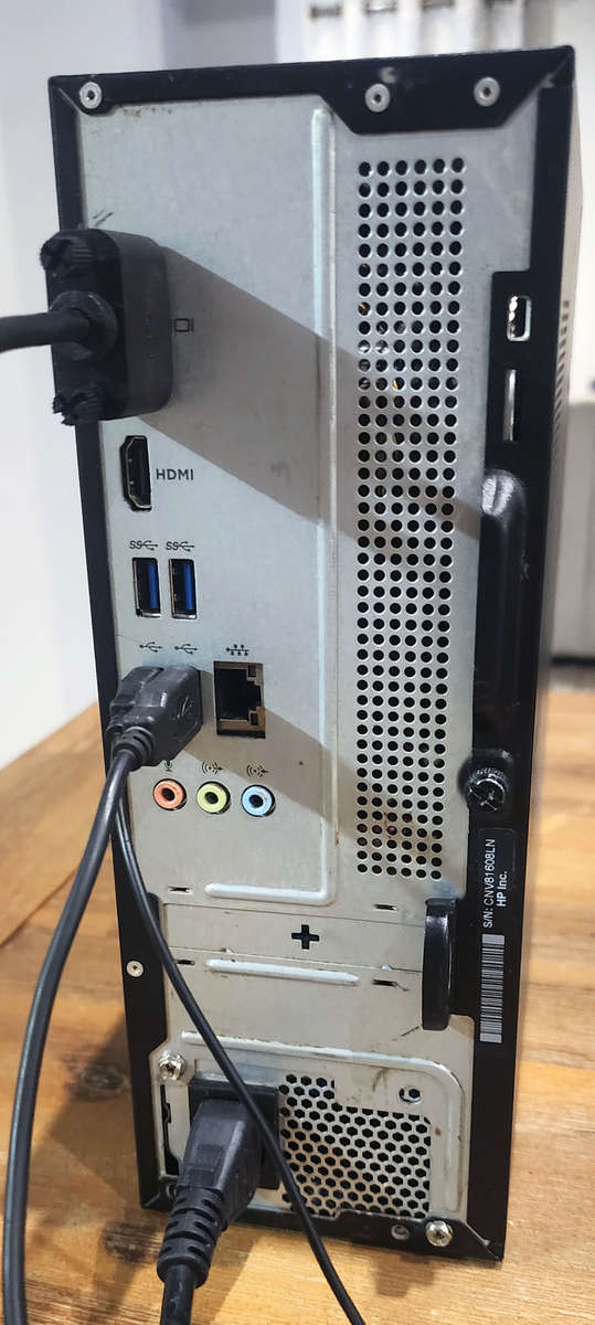 Perfect Student PC Setup  HP Slimline + Samsung 22 Monitor