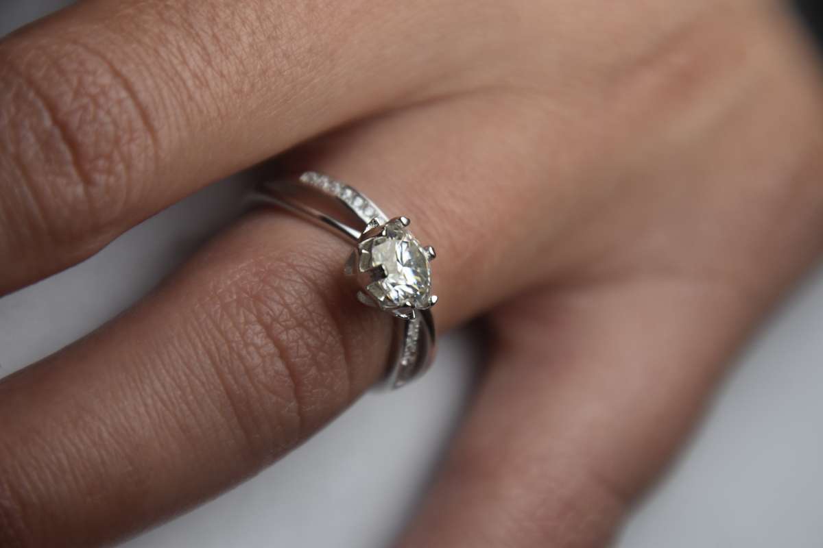 Unique Sterling Silver Moissanite Ring with Certificate of Authenticity