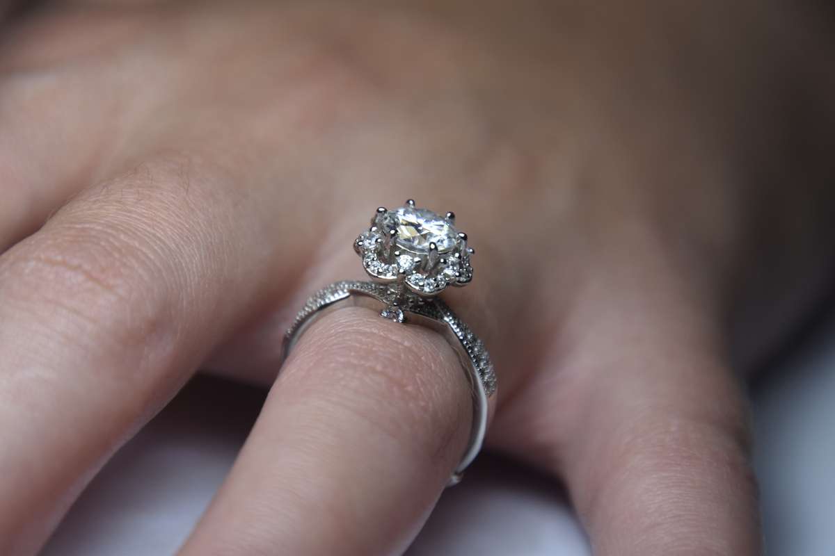 Unique Flower Shape Sterling Silver Ring with Certificate of Authenticity