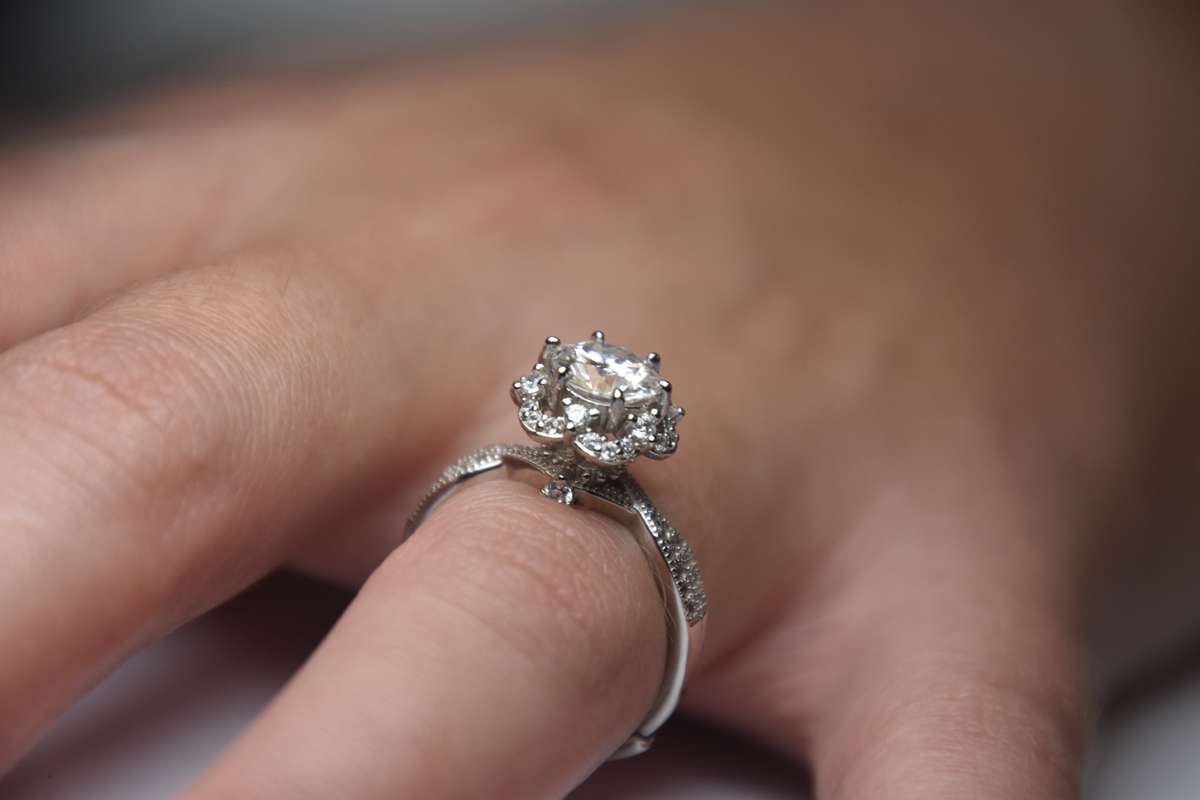 Unique Flower Shape Sterling Silver Ring with Certificate of Authenticity