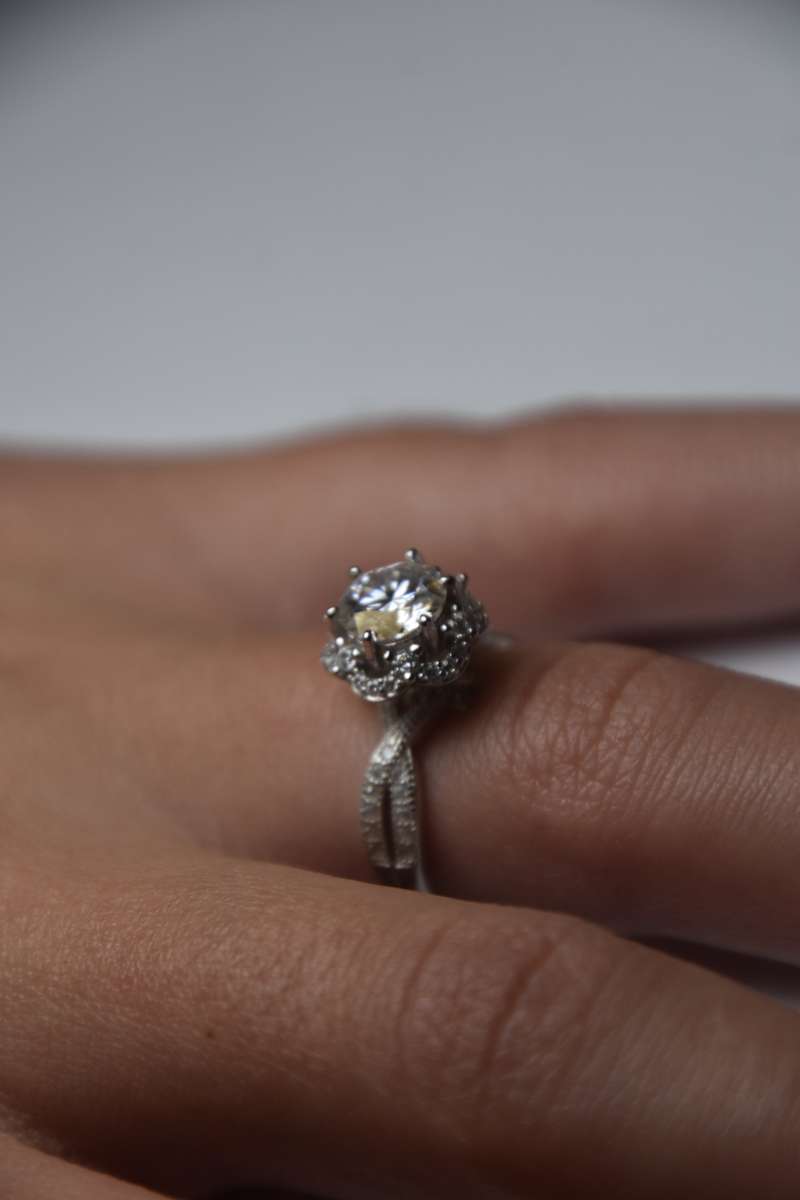 Unique Flower Shape Sterling Silver Ring with Certificate of Authenticity