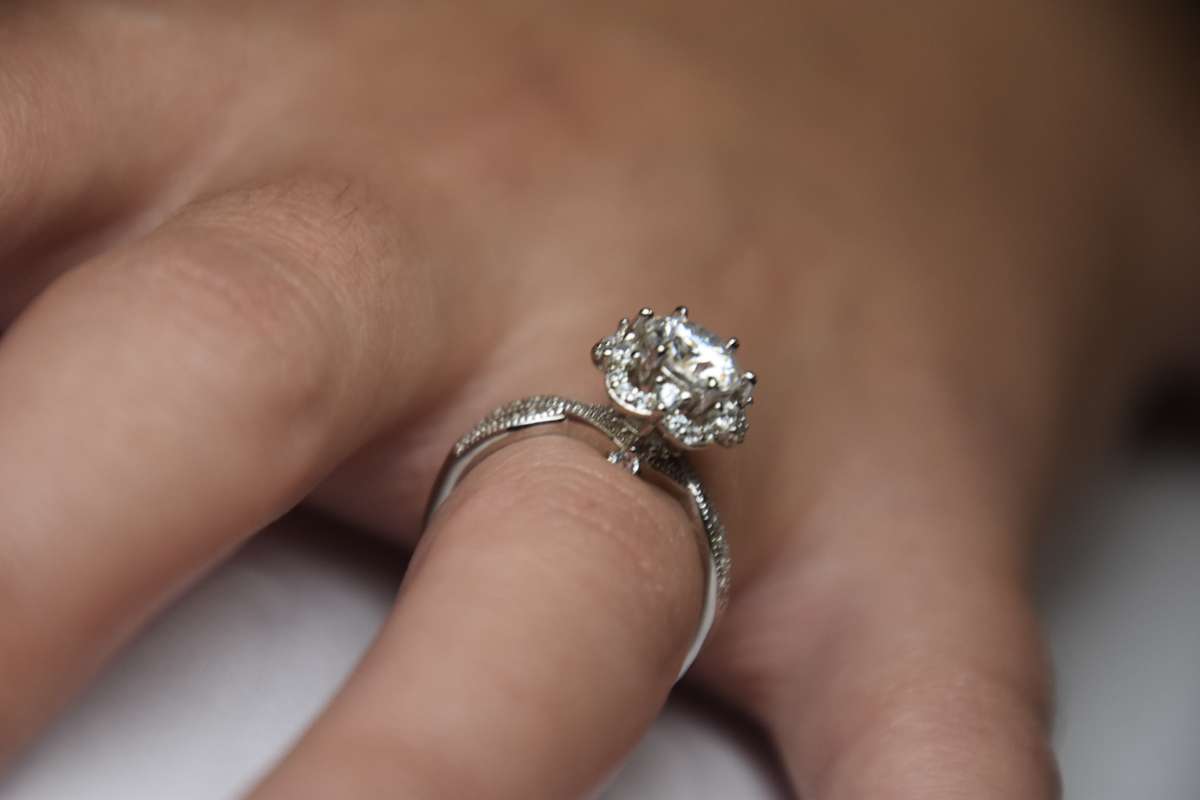 Unique Flower Shape Sterling Silver Ring with Certificate of Authenticity