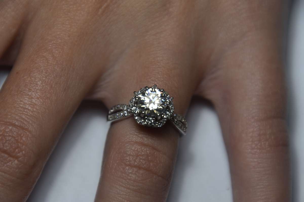 Unique Flower Shape Sterling Silver Ring with Certificate of Authenticity