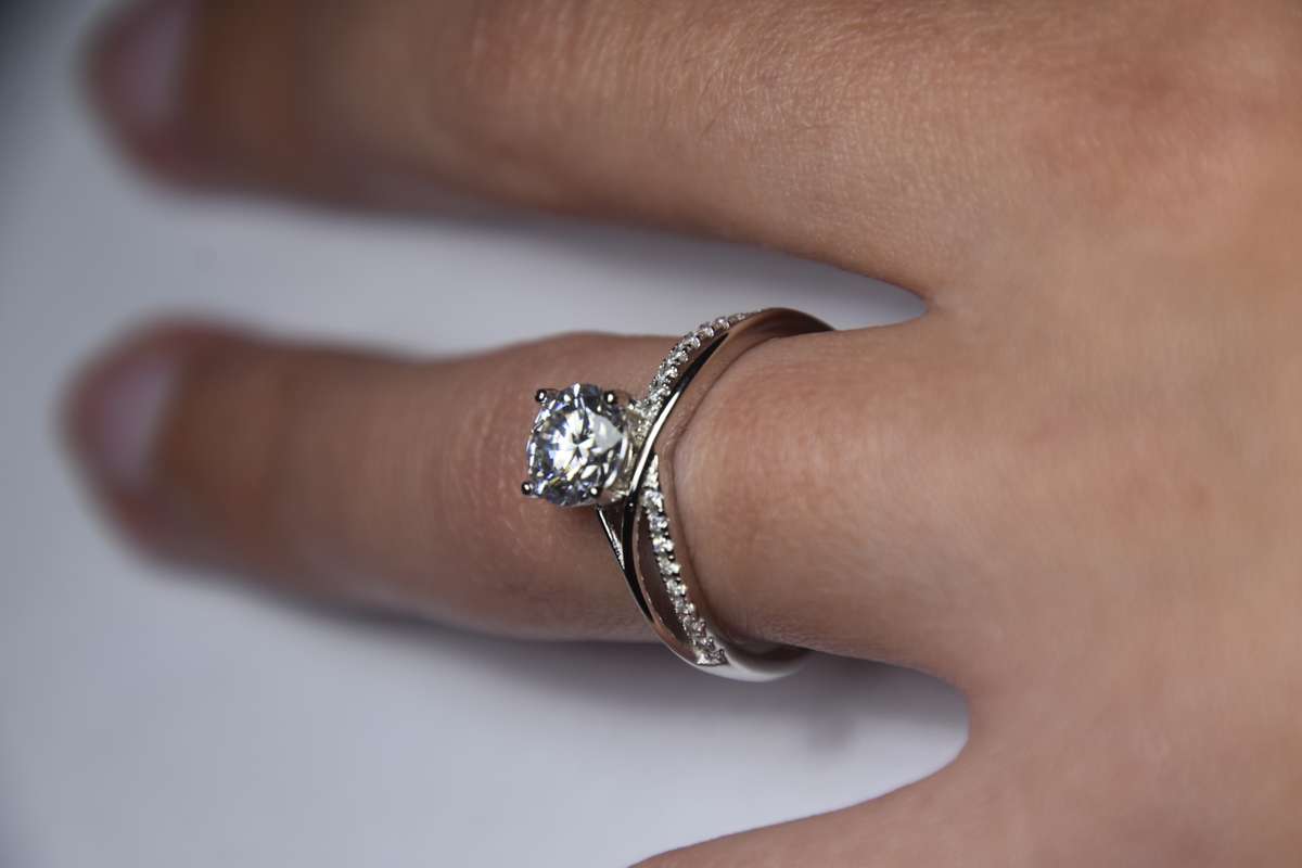 Unique Shape Sterling Silver Ring With Certificate of Authenticity