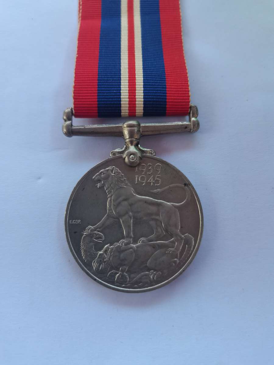 ORIGINAL: WW2  1939-1945 War Medal w/ Full-Length Ribbon #3
