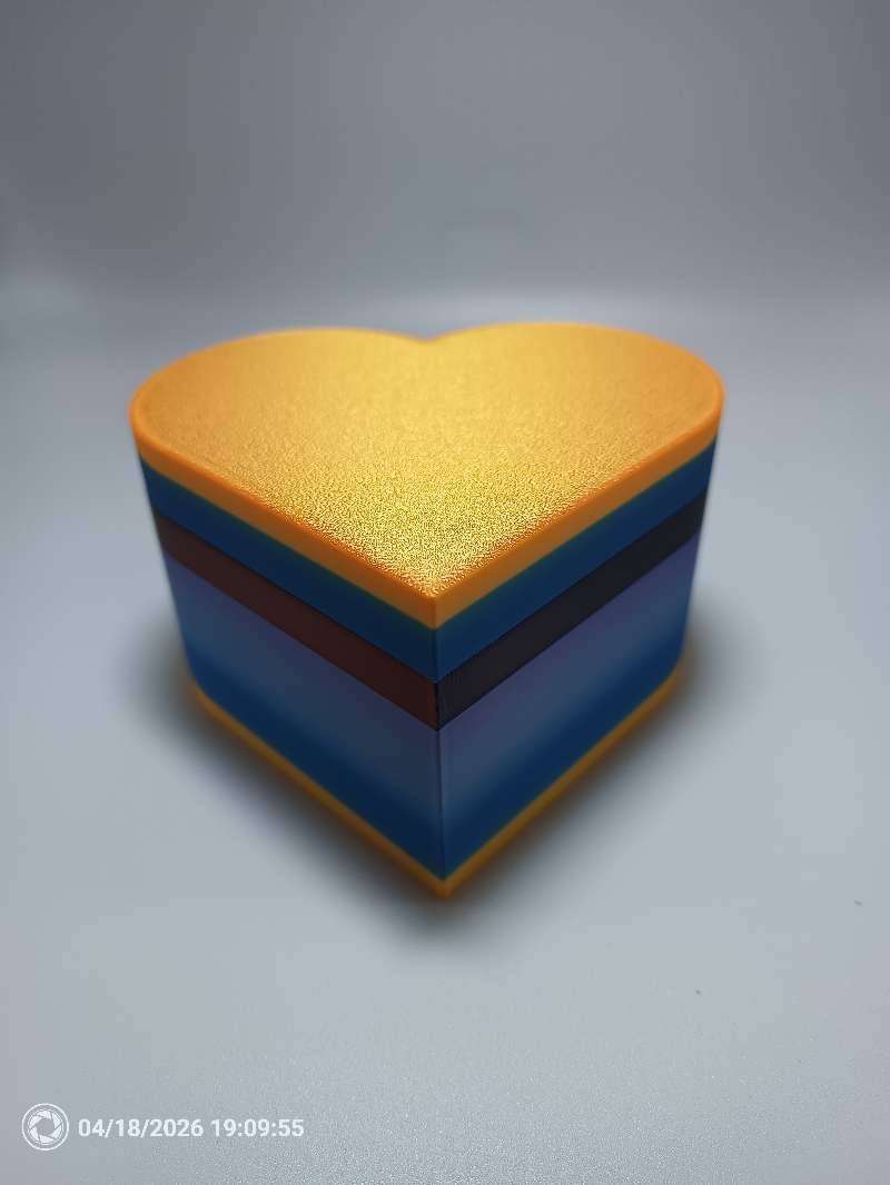 Heart jewelry box