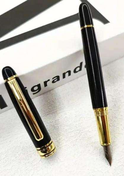 Fountain Pen Classic Black