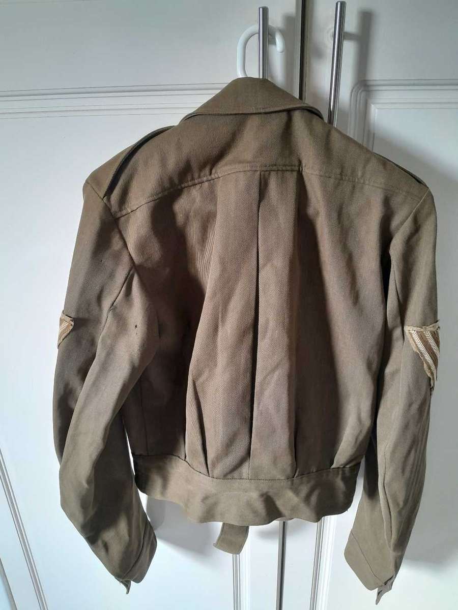 Bunny Jacket - Size 382